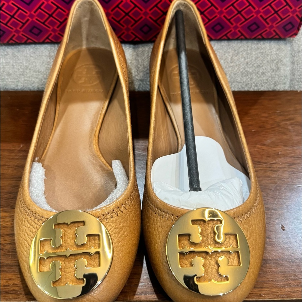 Tory Burch Gold Logo Tan Flats